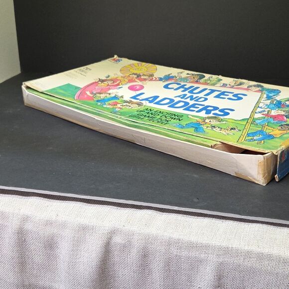 Vintage, 1979, Milton Bradley, Chutes & Ladders Board Game, #4555 - Picture 6 of 9